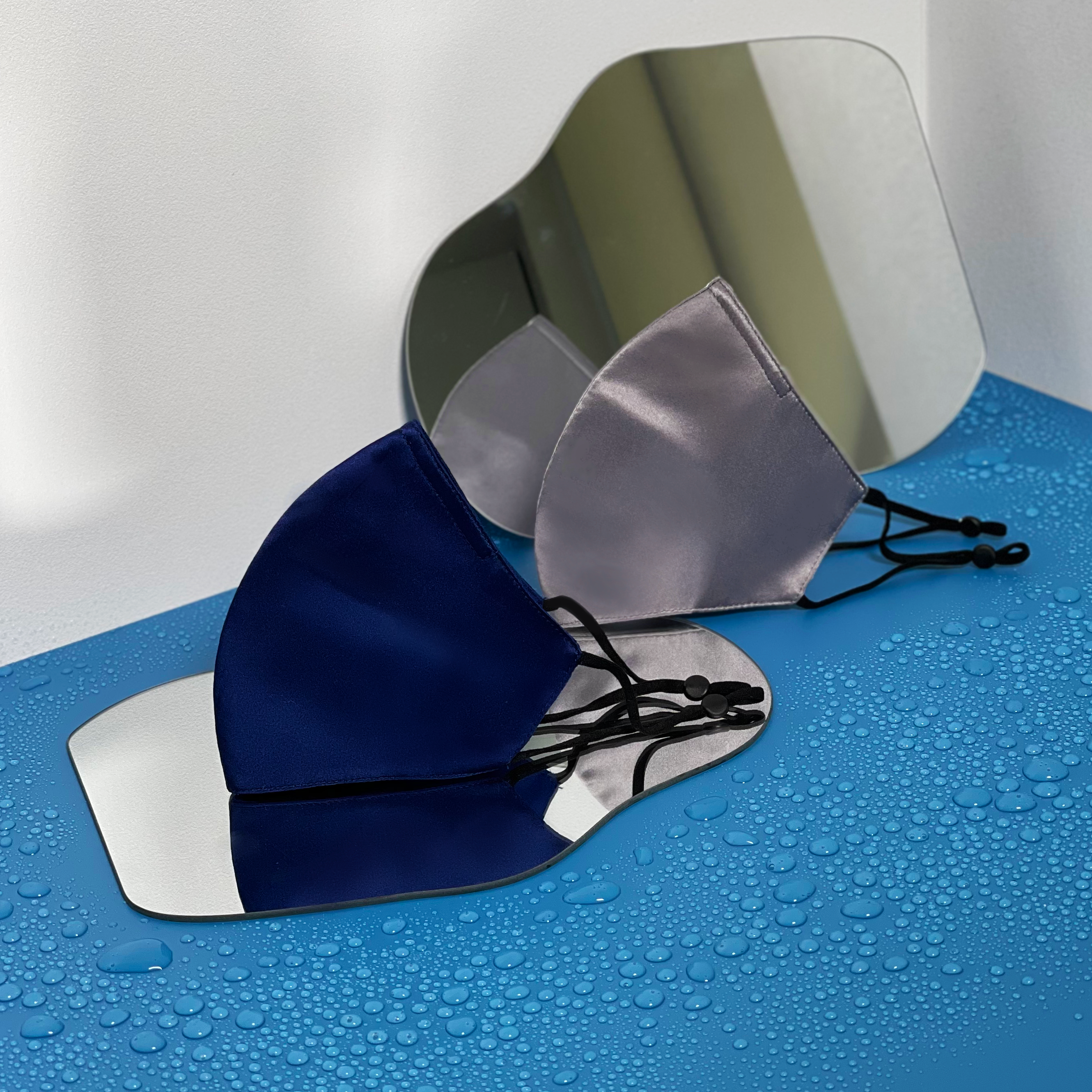 Mitten - Medieval Blue