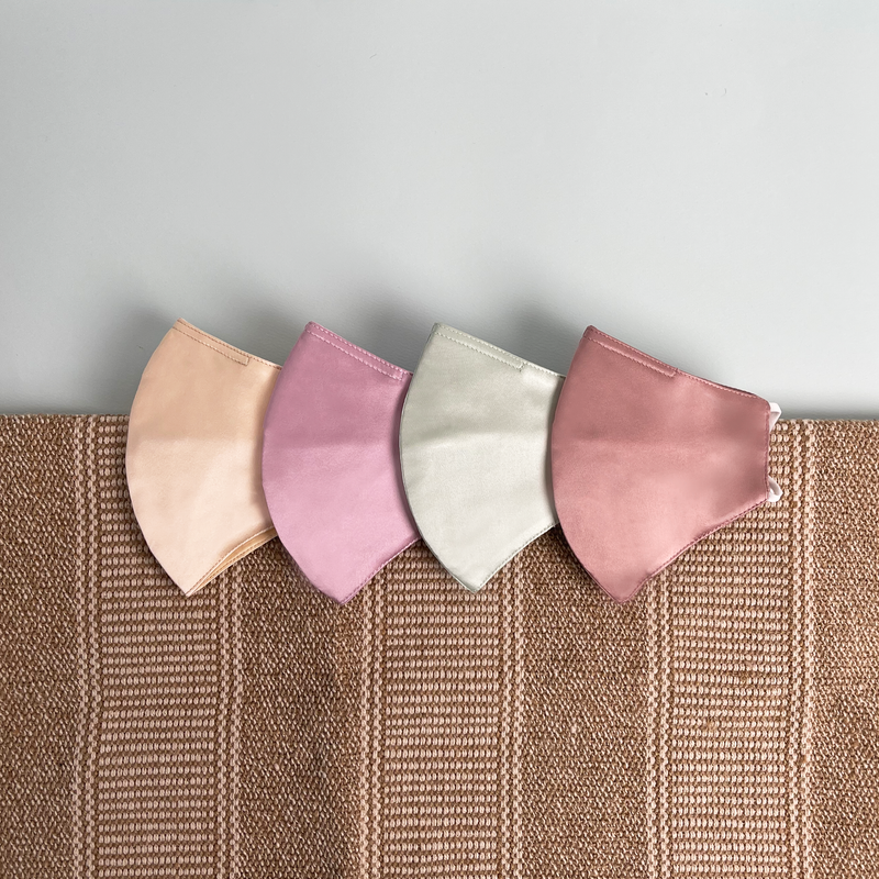Mitten - Rose Tan Satin