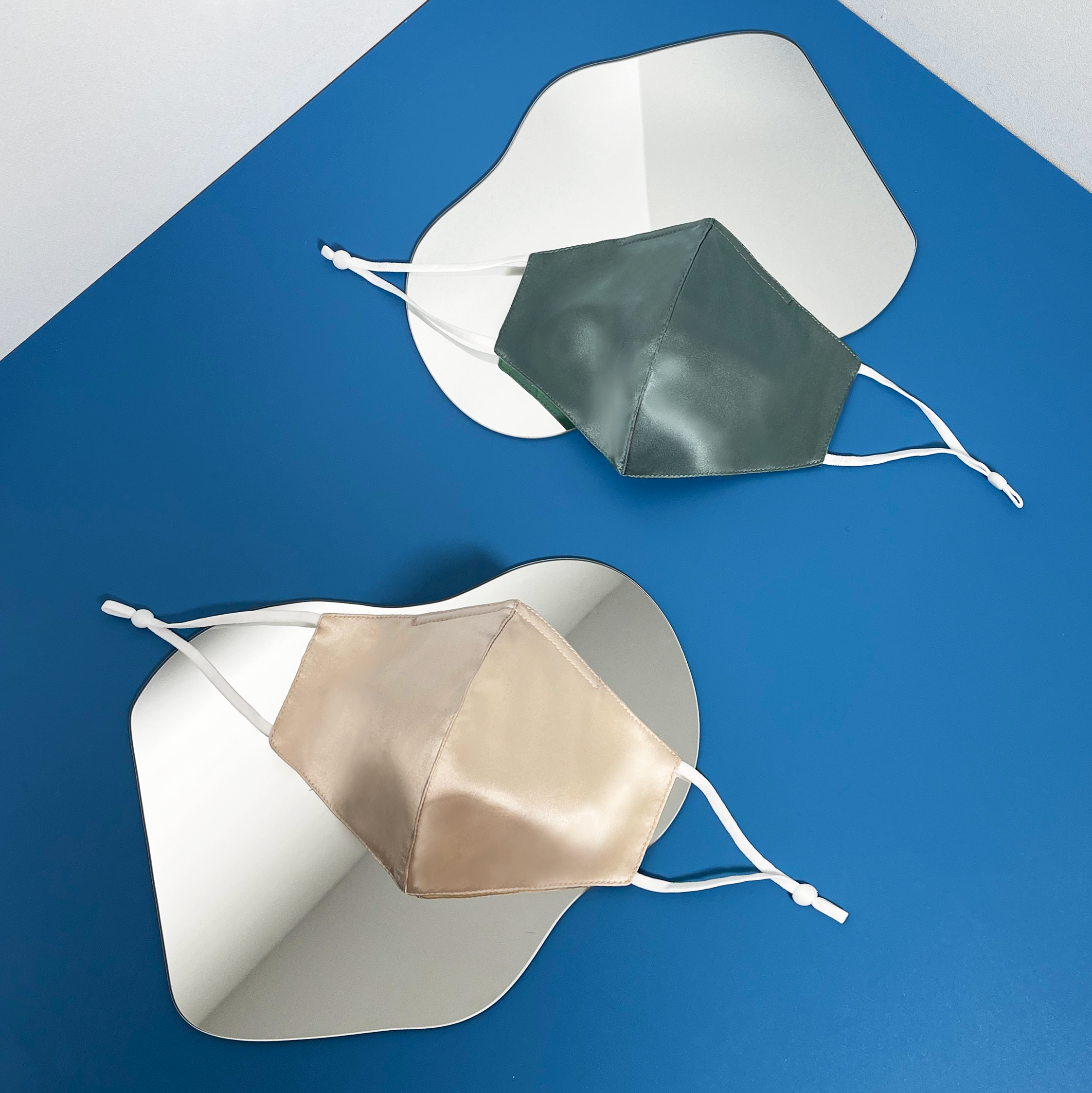 Mitten - Iceberg Green