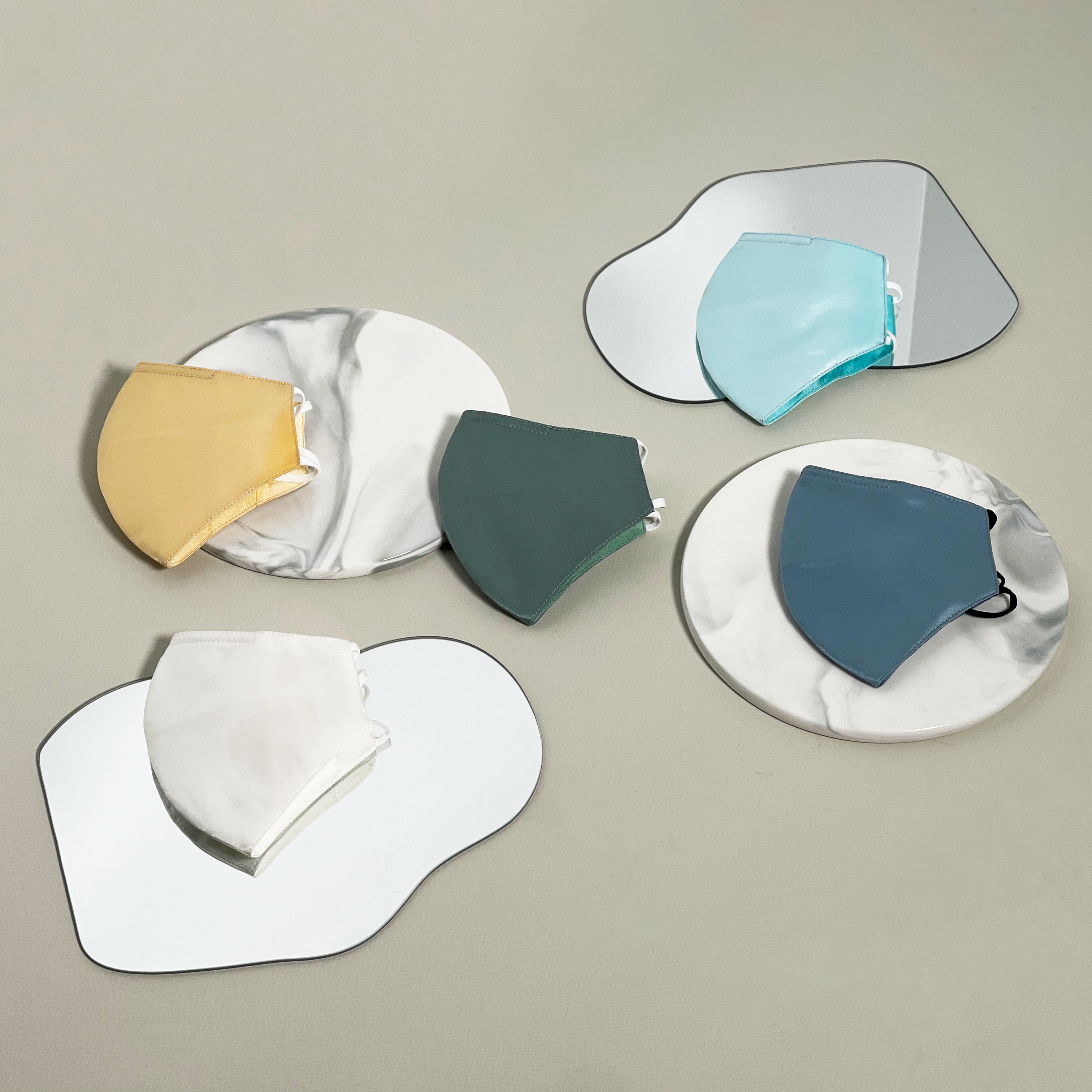 Mitten - Iceberg Green