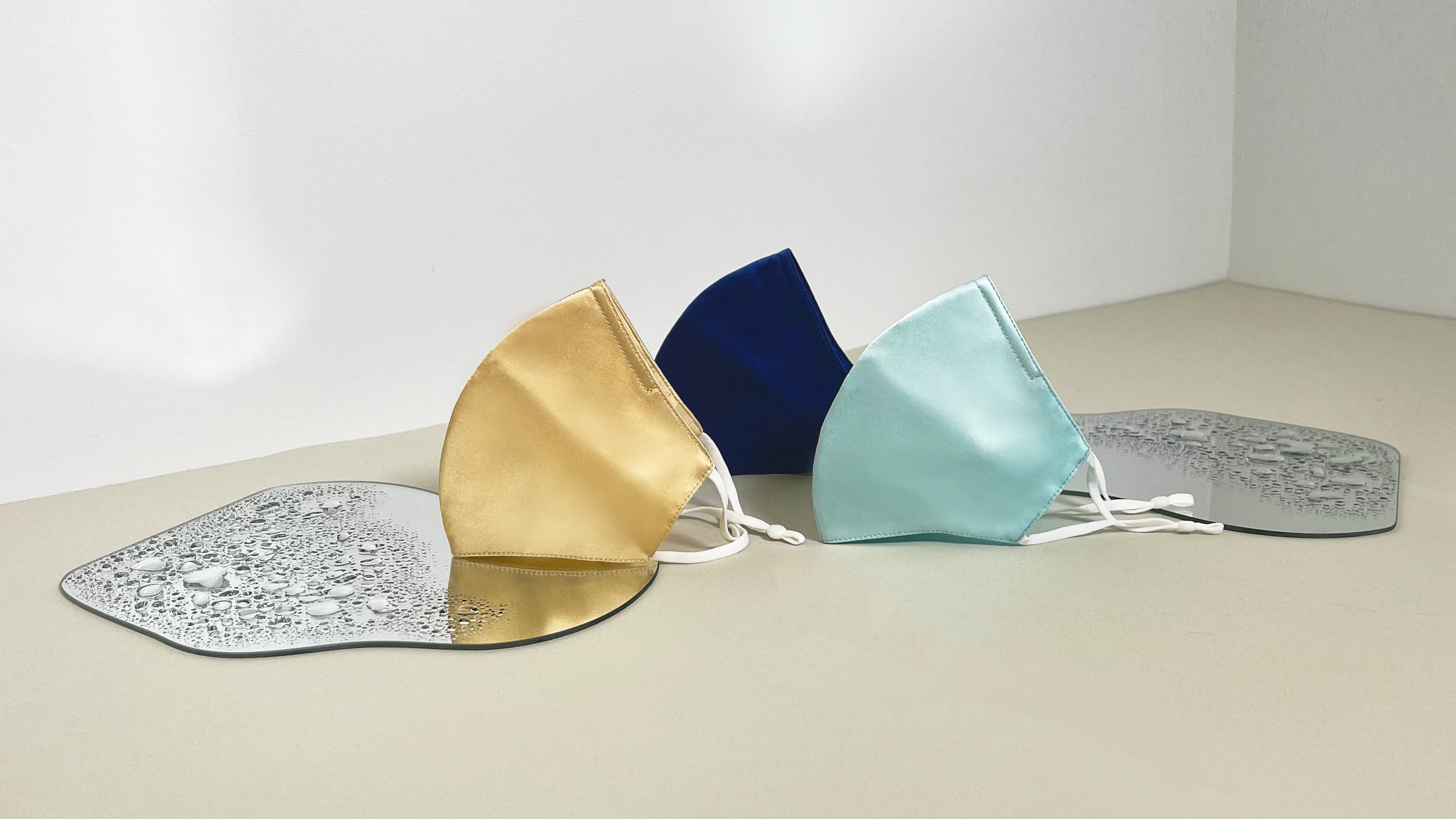 Mitten - Medieval Blue